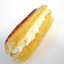 Eclair chantilly